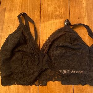 Brand New Victoria Secret CURVY bralette